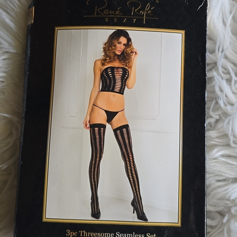 NEW Rene Rofe 3 Piece Lingerie